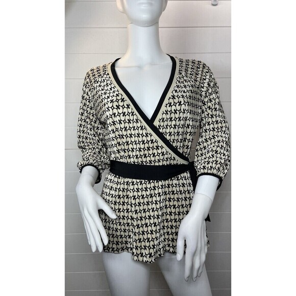 Vintage Tops - Nicola Y2K Womens Chain Link Beige/Black Babydoll Surplice Crinkle Top M Pinup